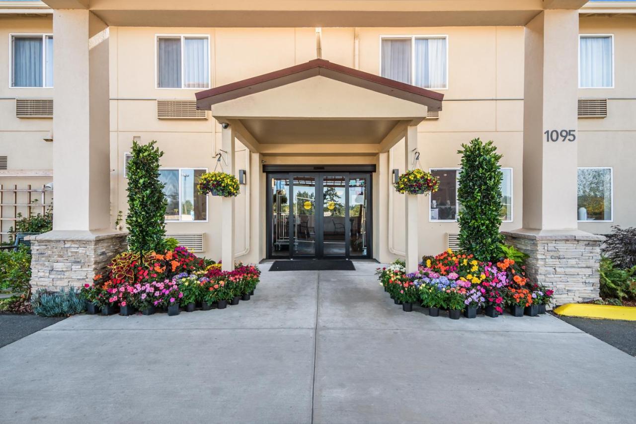 Red Lion Inn & Suites Sequim At Olympic National Park Zewnętrze zdjęcie