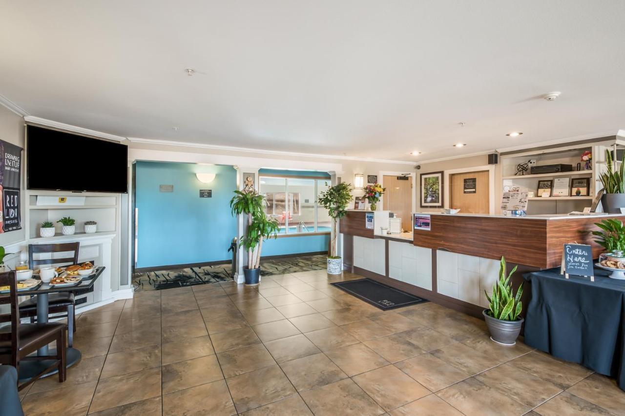 Red Lion Inn & Suites Sequim At Olympic National Park Zewnętrze zdjęcie
