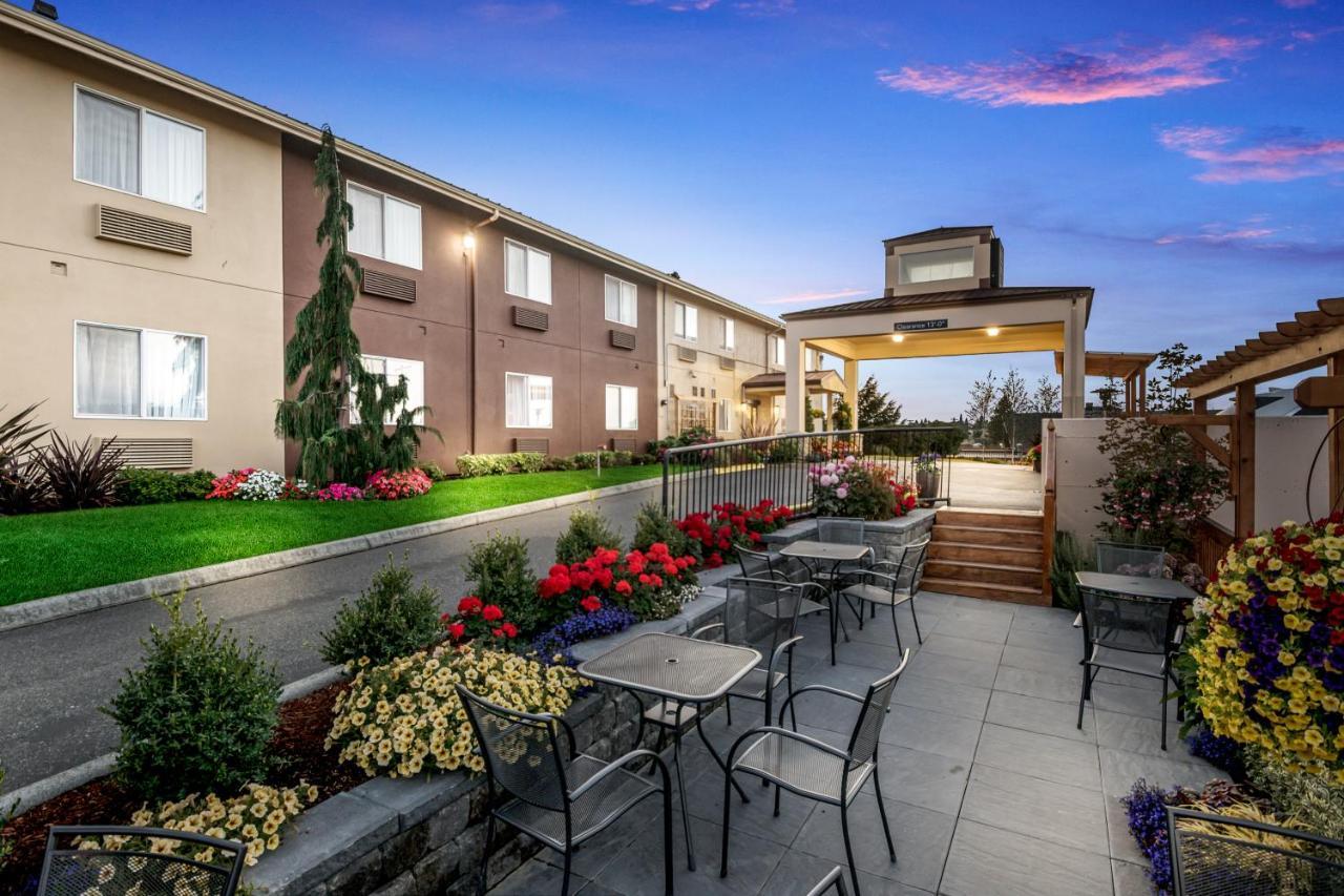 Red Lion Inn & Suites Sequim At Olympic National Park Zewnętrze zdjęcie